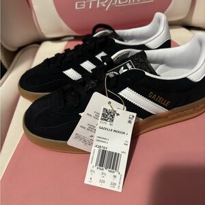 Adidas Gazelle Indoor Black and White Shoes